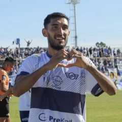 Newbery mostró autoridad en Comodoro, goleó 3 a 0 a Villalonga y se ilusiona en el Regional Amateur