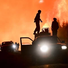 Incendios fuera de control en la cordillera: el Gobierno de Chubut refuerza el operativo ante un escenario extremo