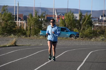 Yamila Ojeda y su emoción por participar en la Corrida del Diario Crónica: “Sé que en Comodoro hay mucho aliento” Yamila Ojeda y su emoción por participar en la Corrida del Diario Crónica: “Sé que en Comodoro hay mucho aliento”