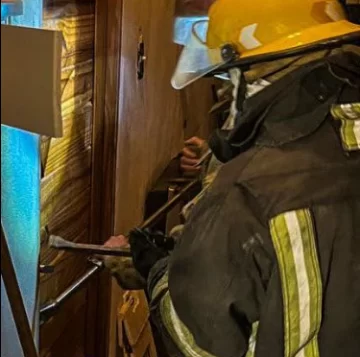 Río Gallegos: alarma médica y rápida acción de Bomberos en una vivienda Río Gallegos: alarma médica y rápida acción de Bomberos en una vivienda