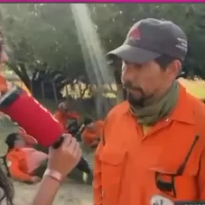 Así combaten el fuego en Chubut los brigadistas de Santa Cruz Así combaten el fuego en Chubut los brigadistas de Santa Cruz