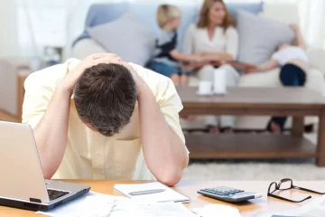 Endeudamiento familiar: más del 50% de los argentinos no llega al día 20 de cada mes Endeudamiento familiar: más del 50% de los argentinos no llega al día 20 de cada mes