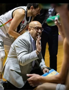 Una entrevista a un arriesgado santacruceño en el básquetbol mendocino Una entrevista a un arriesgado santacruceño en el básquetbol mendocino