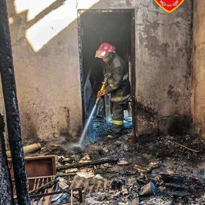 Controlan foco ígneo en vivienda abandonada del centro de Río Gallegos