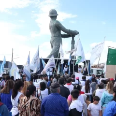“No a la reforma laboral”: Caleta Olivia se moviliza en defensa de los derechos de los trabajadores