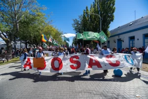 ADOSAC anunció un paro de 72 horas ante la falta de paritarias y reclamos por estabilidad laboral
