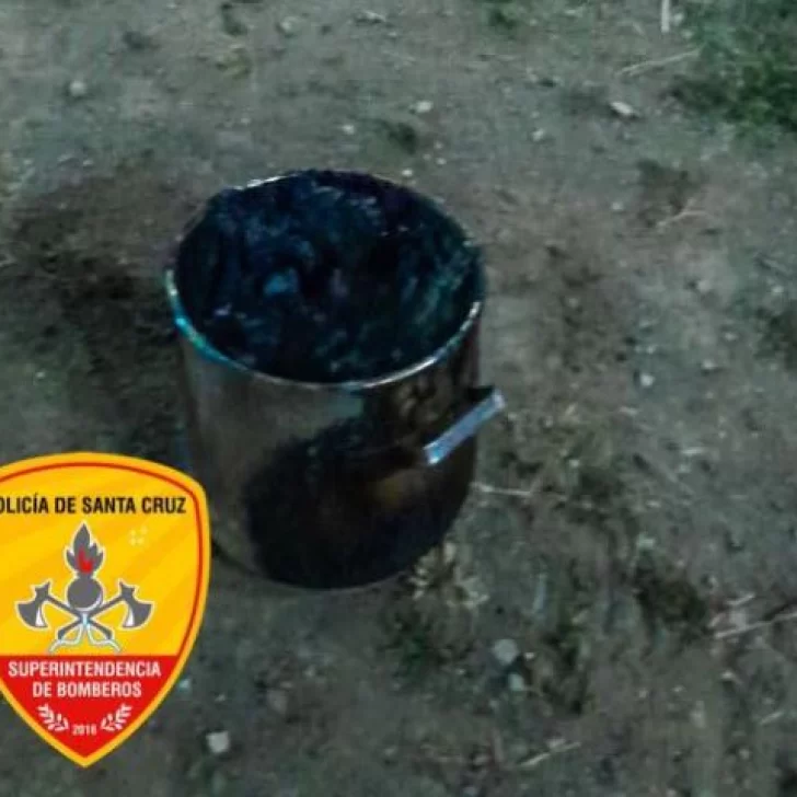 Principio de incendio en un local: una olla con caramelo quedó en la hornalla y se prendió fuego Principio de incendio en un local: una olla con caramelo quedó en la hornalla y se prendió fuego