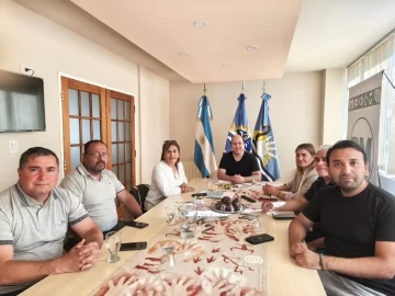 El Gobierno de Santa Cruz oficializó la creación de un nuevo jardín en Perito Moreno El Gobierno de Santa Cruz oficializó la creación de un nuevo jardín en Perito Moreno