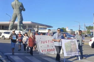 “Duele la espera”: búsqueda de Mario “Pato” García, una nueva marcha y aguardan pericias