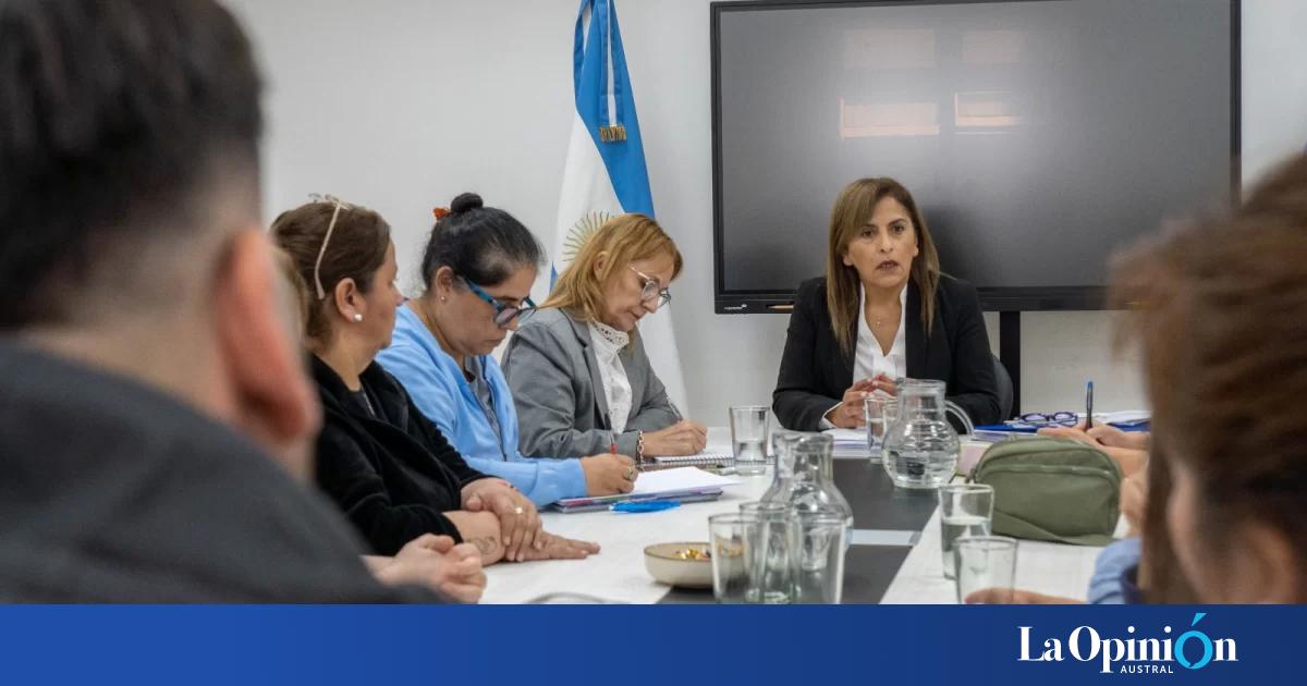 Cómo y cuándo devolverá Educación los descuentos por días de paro docente en Santa Cruz