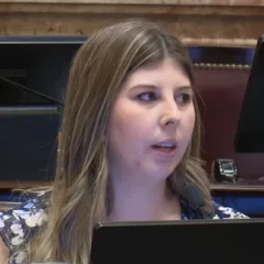 La chubutense Andrea Cristina adelantó su votó positivo a la Reforma Laboral