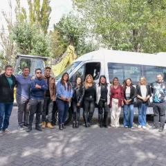 Luisa Cárdenas destacó el minibús entregado por el Gobierno provincial