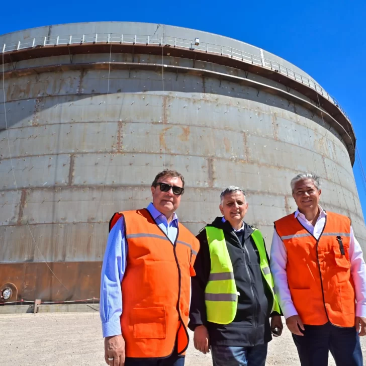Horacio Marín recorrió la Terminal Punta Colorada del proyecto Vaca Muerta Oil Sur: “Este es un paso decisivo para la nueva etapa exportadora” Horacio Marín recorrió la Terminal Punta Colorada del proyecto Vaca Muerta Oil Sur: “Este es un paso decisivo para la nueva etapa exportadora”