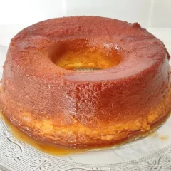 Cómo preparar un budín de pan: la receta de las abuelas, en pocos pasos