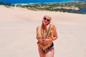 Quién es Sofía Devries, la joven de 23 años que desapareció en las aguas de Puerto Madryn mientras buceaba con una escuela