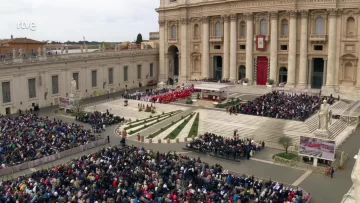 Semana Santa: el sentido profundo de los ritos que conducen del pan compartido a la luz de la Pascua Semana Santa: el sentido profundo de los ritos que conducen del pan compartido a la luz de la Pascua