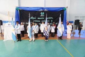 El Secundario N°19 “Cincuentenario de LU12” celebró sus 40 años con un emotivo acto en Río Gallegos