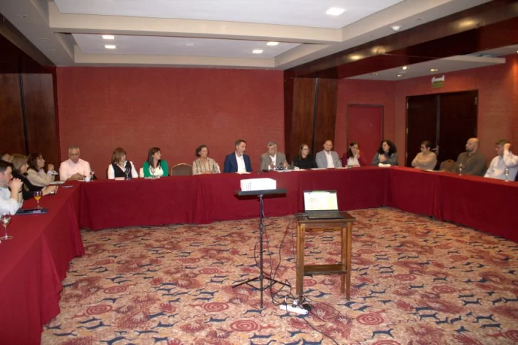 Juan Carlos Villalonga: “Santa Cruz y la Patagonia tienen que ser la voz del desarrollo del hidrógeno”