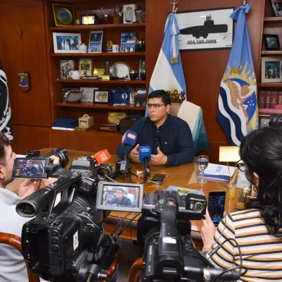 Claudio Vidal: “Vamos a abrir las paritarias cuando tengamos los recursos para sostener los aumentos” Claudio Vidal: “Vamos a abrir las paritarias cuando tengamos los recursos para sostener los aumentos”