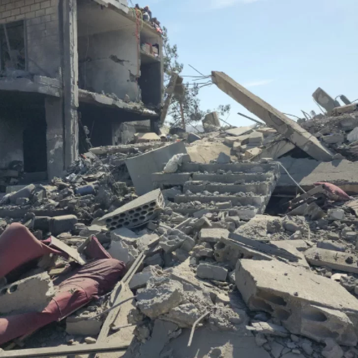 Irán lanzó nuevos misiles contra Tel Aviv y Abu Dabi Irán lanzó nuevos misiles contra Tel Aviv y Abu Dabi