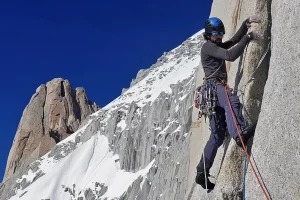 Escaladores completaron en libre el Pilar Este del Cerro Chaltén y marcan un hito en el Fitz Roy