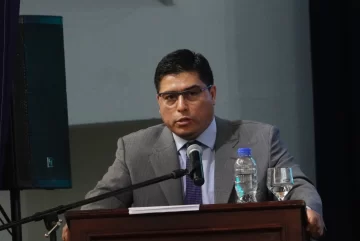 “Actúan de forma destituyente”: Claudio Vidal cargó contra el Tribunal Superior de Justicia y pidió la intervención de la Corte Suprema “Actúan de forma destituyente”: Claudio Vidal cargó contra el Tribunal Superior de Justicia y pidió la intervención de la Corte Suprema