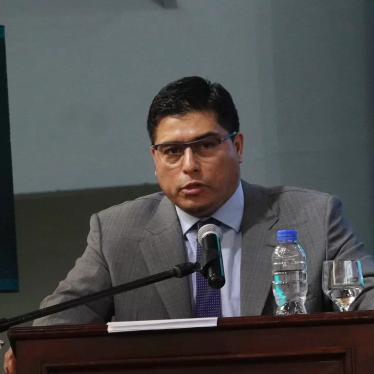 “Actúan de forma destituyente”: Claudio Vidal cargó contra el Tribunal Superior de Justicia y pidió la intervención de la Corte Suprema “Actúan de forma destituyente”: Claudio Vidal cargó contra el Tribunal Superior de Justicia y pidió la intervención de la Corte Suprema