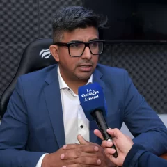 Jairo Guzmán, junto al resto de diputados de La Libertad Avanza, apoya el proyecto para derogar la Ley del Aborto