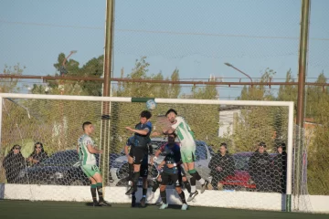 Boxing no pudo con Bancruz en su casa: empataron 1 a 1 en el partido destacado de la Fecha 3 de Liga Sur Boxing no pudo con Bancruz en su casa: empataron 1 a 1 en el partido destacado de la Fecha 3 de Liga Sur