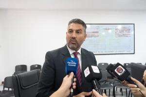 Diego Robles: “El problema de la economía nacional nos afecta a todos y obliga a encontrar coincidencias”