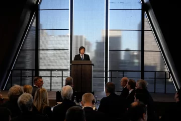 Javier Milei, entre el dólar congelado y un frente político que arde Javier Milei, entre el dólar congelado y un frente político que arde