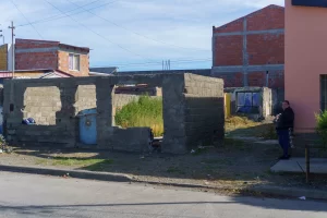 Confirmaron que el joven hallado muerto en una obra abandonada se quitó la vida
