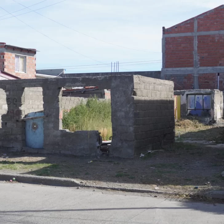 Encontraron un muerto en una obra de una casa abandonada del barrio Belgrano Encontraron un muerto en una obra de una casa abandonada del barrio Belgrano
