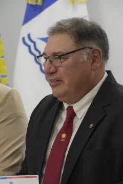 Héctor Fabián Camporro: Una vida dedicada al Karate Do Héctor Fabián Camporro: Una vida dedicada al Karate Do