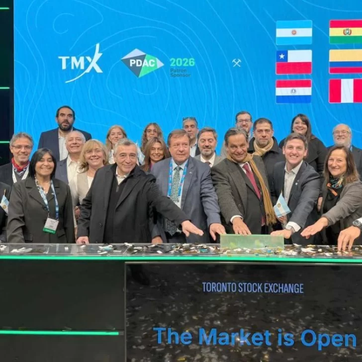 Jaime Álvarez destacó el hallazgo de tierras raras en Santa Cruz y afirmó: “Ya se identificaron 10.000 toneladas de uranio y más de 50.000 de vanadio” Jaime Álvarez destacó el hallazgo de tierras raras en Santa Cruz y afirmó: “Ya se identificaron 10.000 toneladas de uranio y más de 50.000 de vanadio”