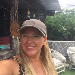 La madre de Dana Flores llegó a Las Heras para despedir a su hija y hacerse cargo de sus tres nietos