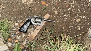 Demoraron a un menor de edad que había amenazado a una mujer con un arma de fuego Demoraron a un menor de edad que había amenazado a una mujer con un arma de fuego