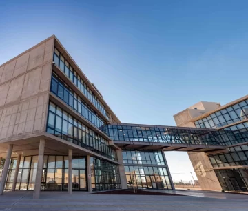 El CEO de YPF, Horacio Marín, inauguró el Instituto Vaca Muerta: “No hay crecimiento sin educación” El CEO de YPF, Horacio Marín, inauguró el Instituto Vaca Muerta: “No hay crecimiento sin educación”