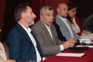 Jaime Álvarez, ministro de Energía: “Para desarrollar el hidrógeno es clave avanzar en el marco legal” Jaime Álvarez, ministro de Energía: “Para desarrollar el hidrógeno es clave avanzar en el marco legal”