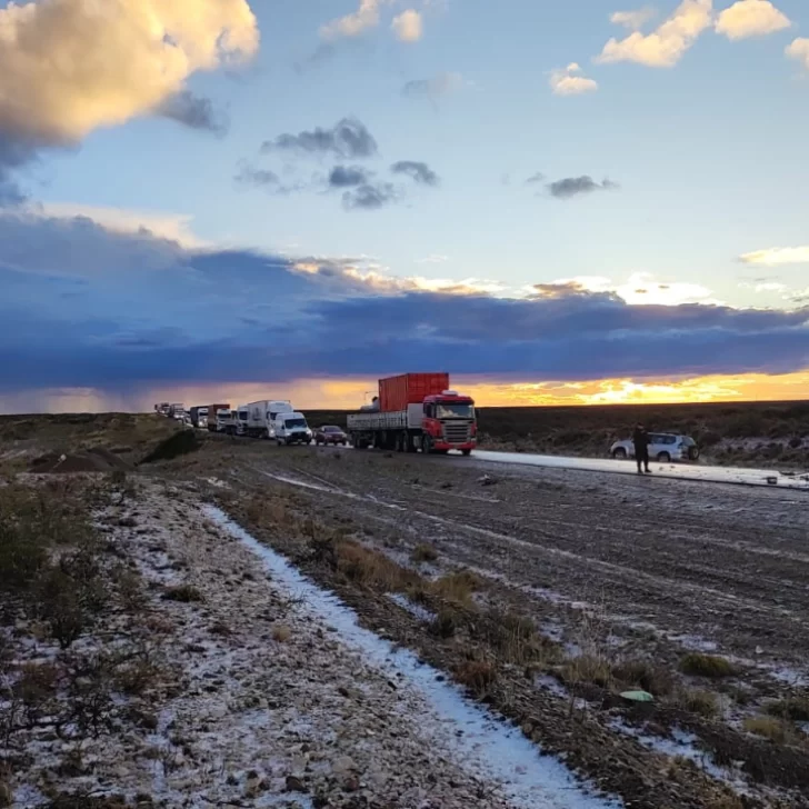 Tragedia a kilómetros de Garayalde: tres fallecidos tras un choque frontal Tragedia a kilómetros de Garayalde: tres fallecidos tras un choque frontal
