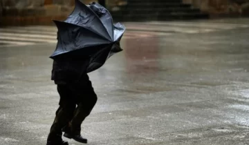 Rige un alerta amarilla por fuertes vientos y lluvias para este lunes en toda la provincia de Santa Cruz, Chubut y Tierra del Fuego Rige un alerta amarilla por fuertes vientos y lluvias para este lunes en toda la provincia de Santa Cruz, Chubut y Tierra del Fuego