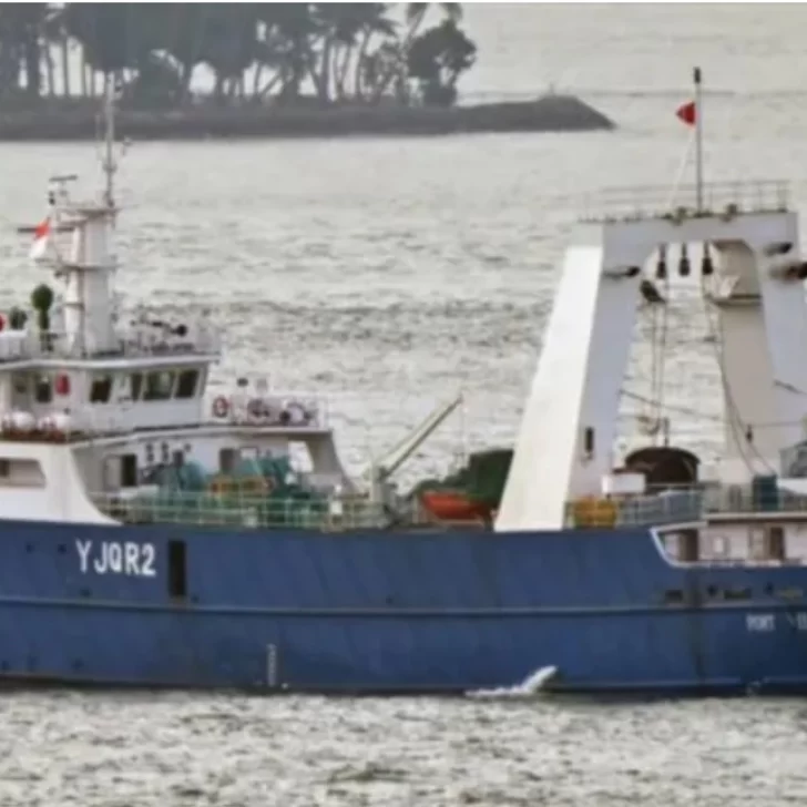 Multa histórica: sancionaron con más de $1.262 millones a un buque extranjero por operar ilegalmente frente a Chubut Multa histórica: sancionaron con más de $1.262 millones a un buque extranjero por operar ilegalmente frente a Chubut