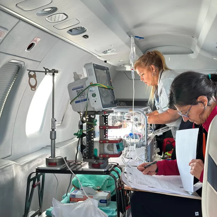 Santa Cruz impulsa formación en traslado aeromédico para fortalecer el sistema de salud: cómo anotarse Santa Cruz impulsa formación en traslado aeromédico para fortalecer el sistema de salud: cómo anotarse