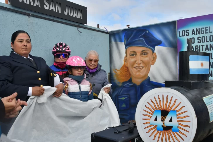 descubrimiento-armada-mural-728x485