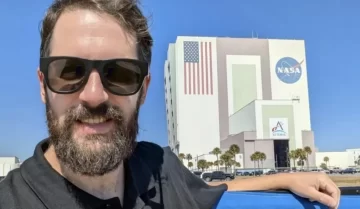 Talento patagónico rumbo al espacio: un ingeniero de Comodoro participa en una misión hacia la Luna Talento patagónico rumbo al espacio: un ingeniero de Comodoro participa en una misión hacia la Luna