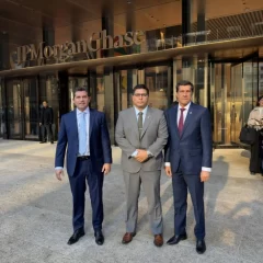 El gobernador Claudio Vidal participa del encuentro organizado por JPMorgan junto a otros gobernadores