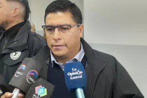 El gobernador Vidal confirmó que en mayo habrá un acto de reinicio de obras en la represa Jorge Cepernic El gobernador Vidal confirmó que en mayo habrá un acto de reinicio de obras en la represa Jorge Cepernic