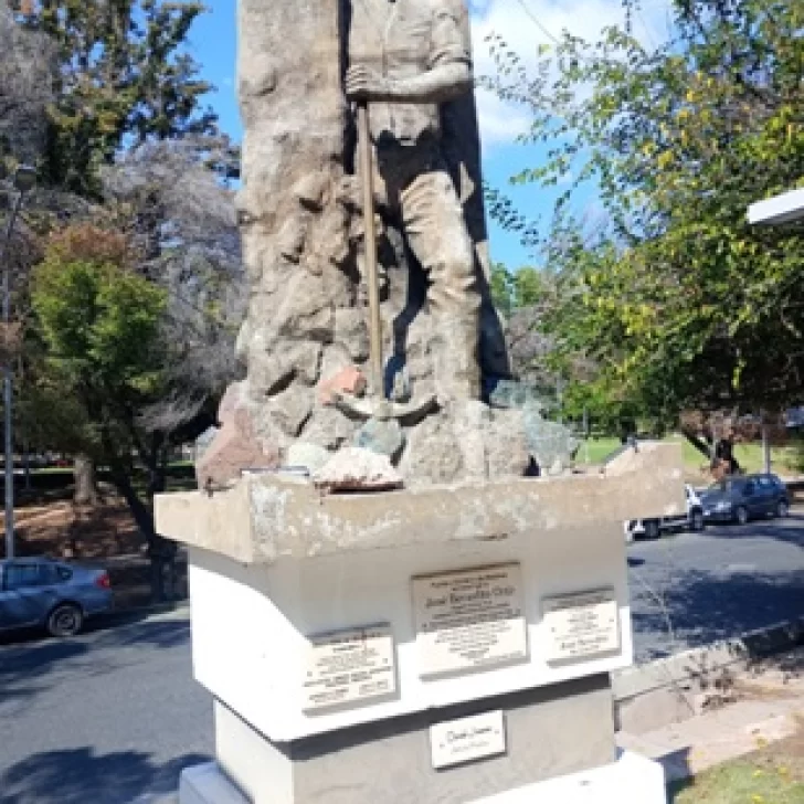 José Benedito Ortiz: Trabajador y Mártir de la gesta del 30 de marzo de 1982 José Benedito Ortiz: Trabajador y Mártir de la gesta del 30 de marzo de 1982