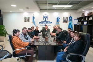 Pedro Luxen se reunió con el intendente Pablo Carrizo y el gremio de los municipales en Caleta Olivia