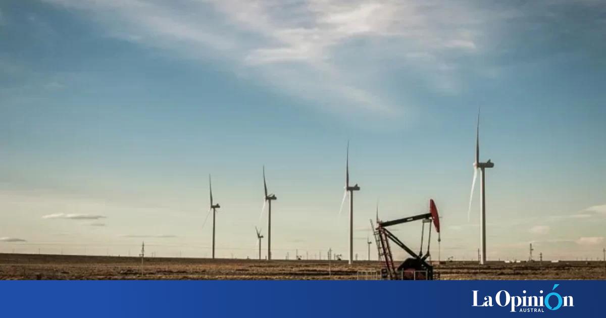 El petróleo volvió a superar los 90 dólares y complica la esperada baja de las naftas